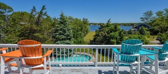 # 908: Vannutsikt fra flere dekk, privat basseng, tilgang til Grand Cove!