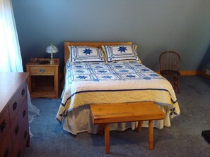 3 室のベッドルーム、デスク、アイロン / アイロン台、WiFi (無料)