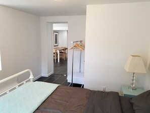 1 soverom, strykejern/-brett, wi-fi og sengetøy