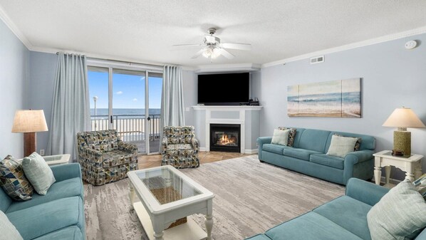 Smart TV, fireplace, Netflix, DVD player