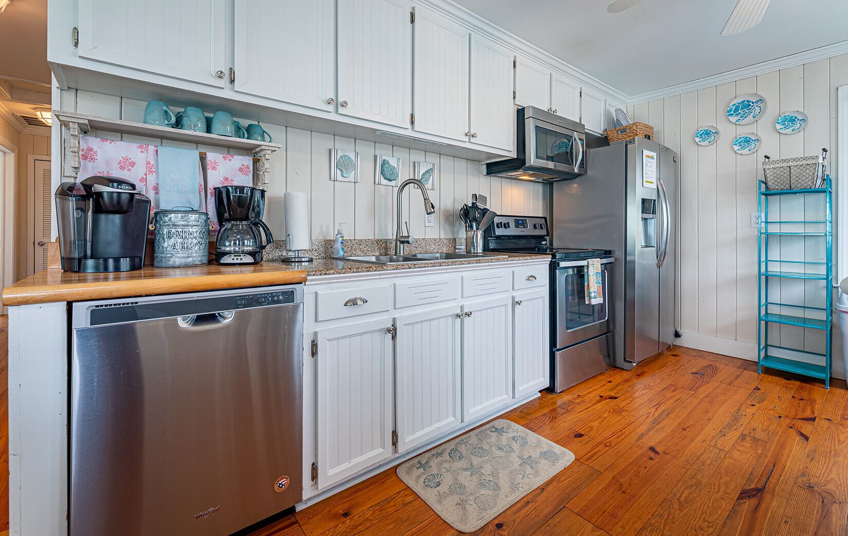 Amazing Ocean Front Cottage on the Crystal Coast