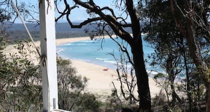 Tathra Beach Shack / Personajes y Vistas Mágicas