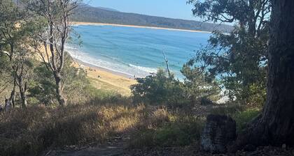 Tathra Beach Shack/Character & Magic Views