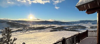 Grand Luxury Mountaintop Lodge, Amazing Views,16+,Hike,Bike, Ski, Boat, ATV
