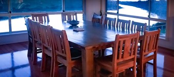RIVERVIEW HEIGHTS Large/small Group Accommodation