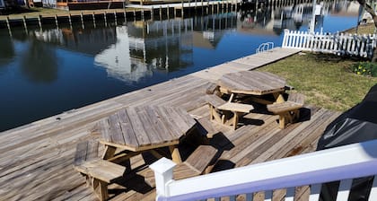 Fabulous Fenwick Island! Waterfront-Eigenschaft, charmant, schick!