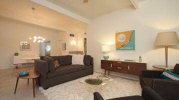 TV, fireplace, DVD player