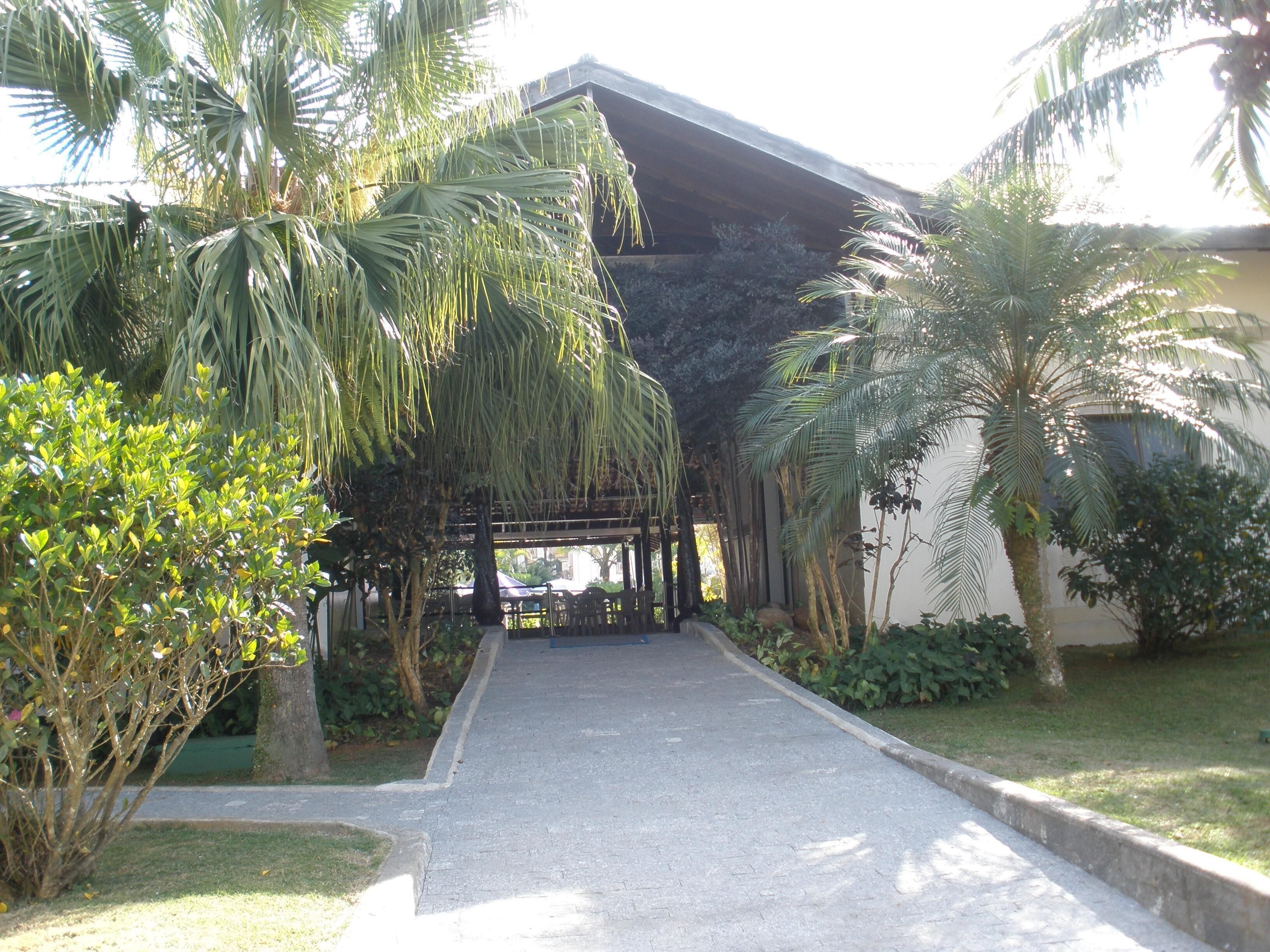 Excellent apartment 50 meters from the beach of Porpoises Cond. Wembley Tennis