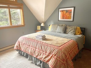 4 soverom, strykejern/-brett, wi-fi (inkludert) og sengetøy