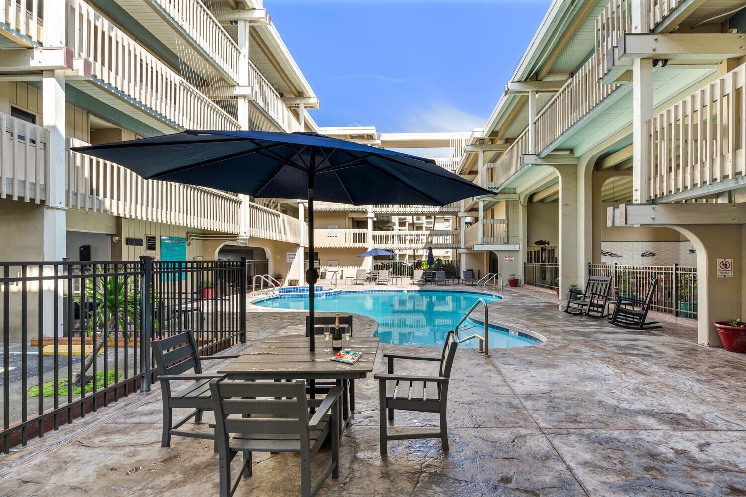 Ulkouima-allas, lämmitetty uima-allas