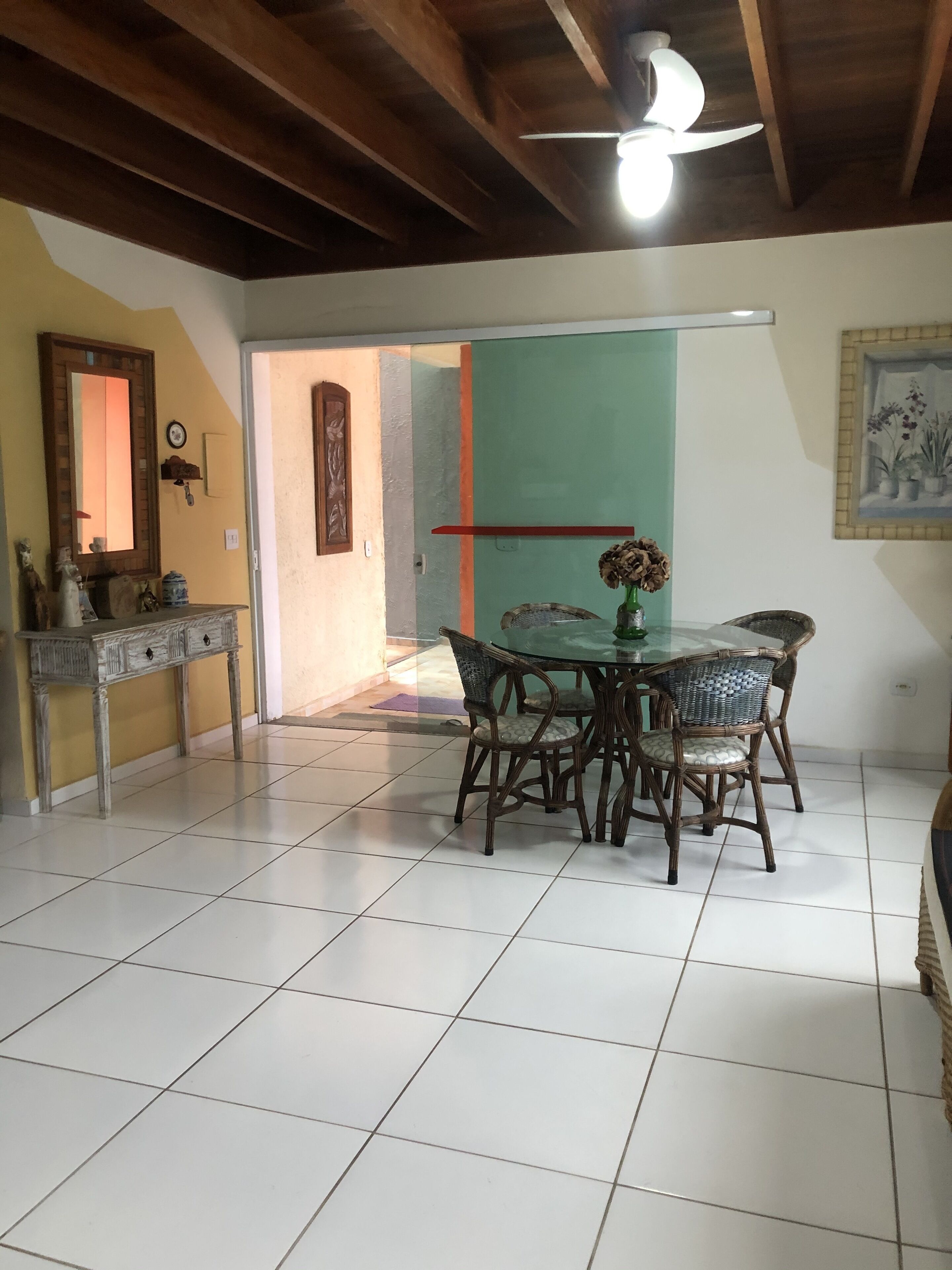 Exellent and Modern house near the beach