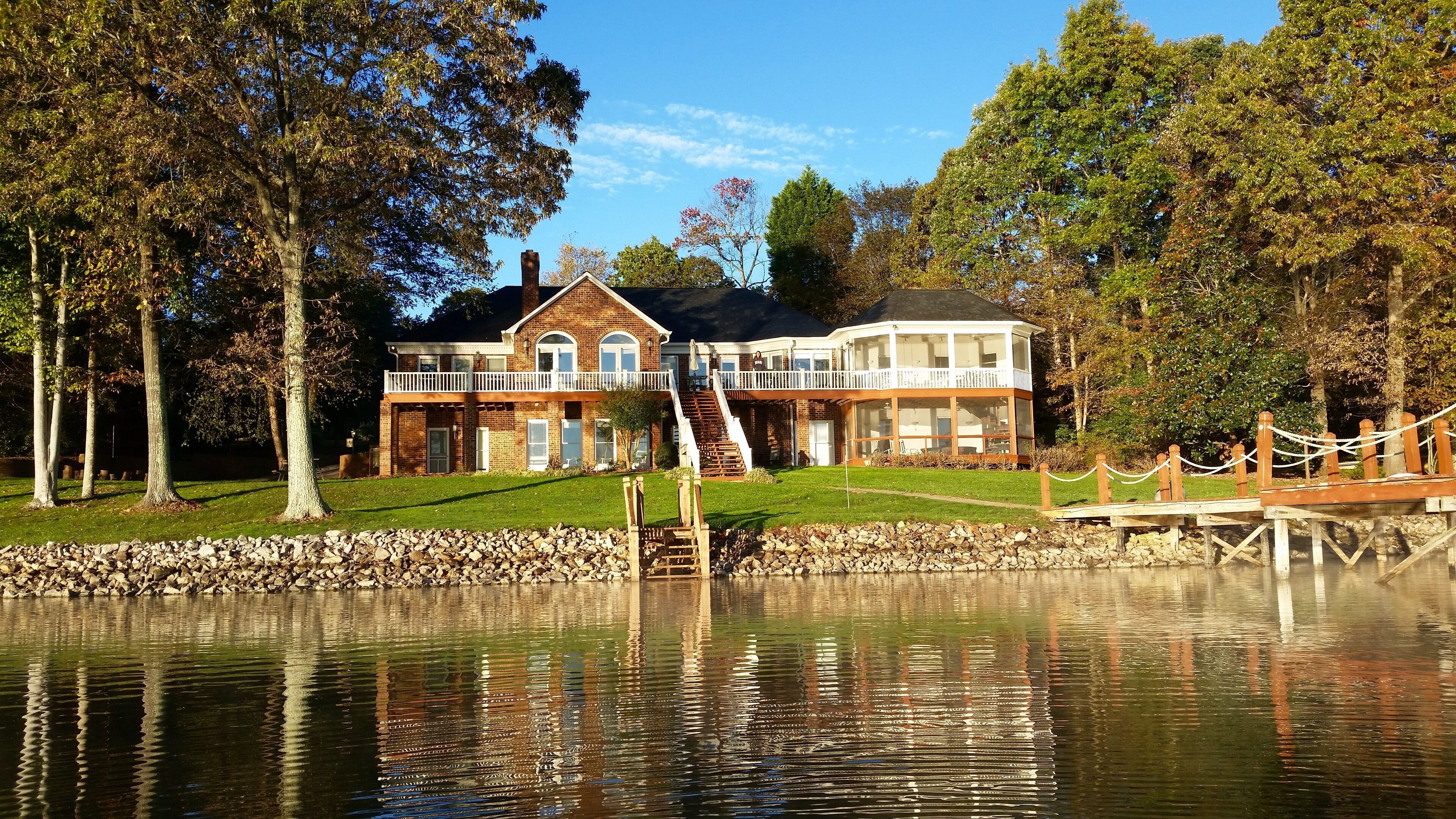 Lovely Family Home With Gorgeous Views