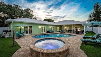 Außenpool, beheizter Pool