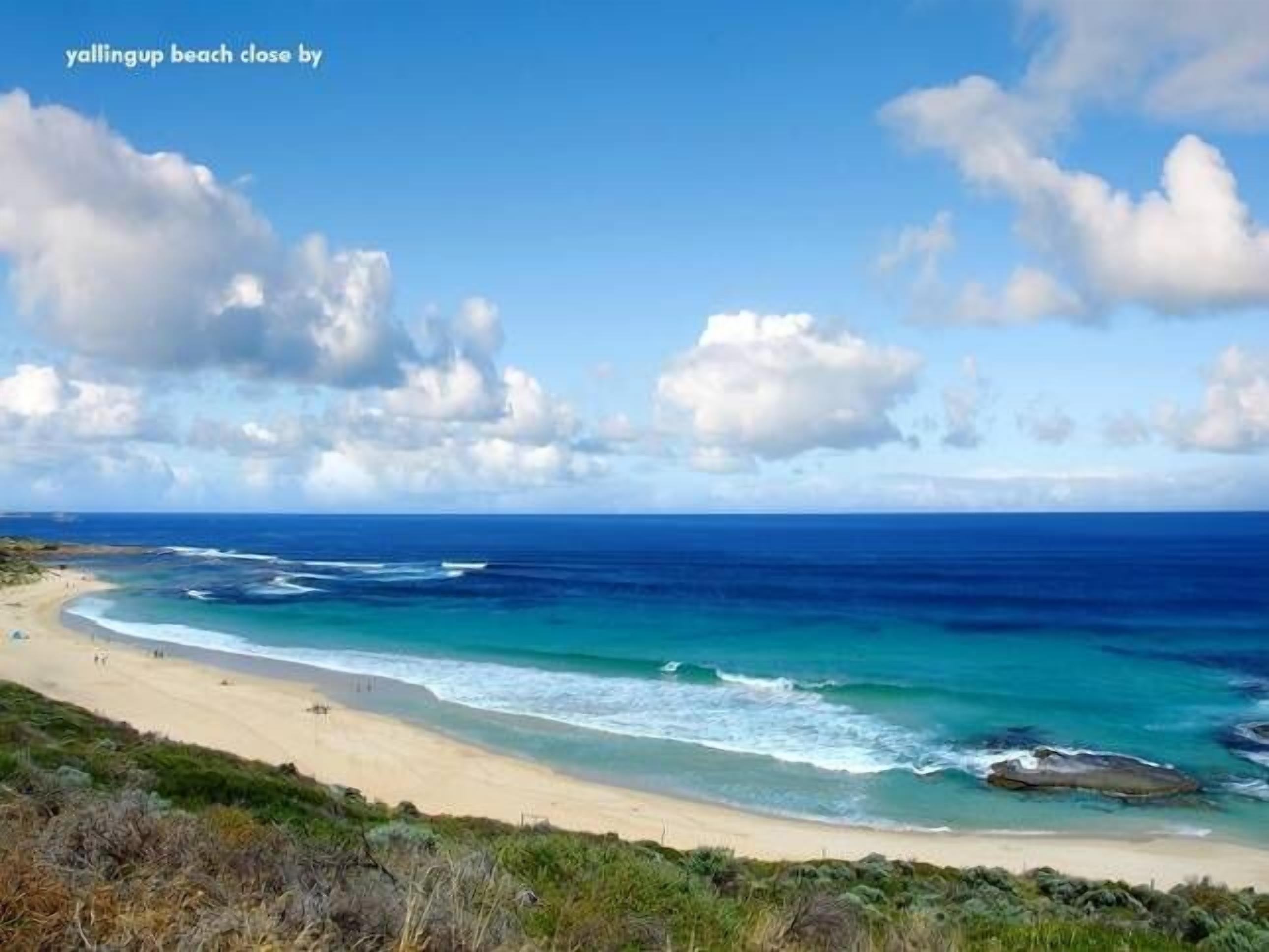 Wildwood Brook Cottage - Stunning views with large entertaining deck — image 17