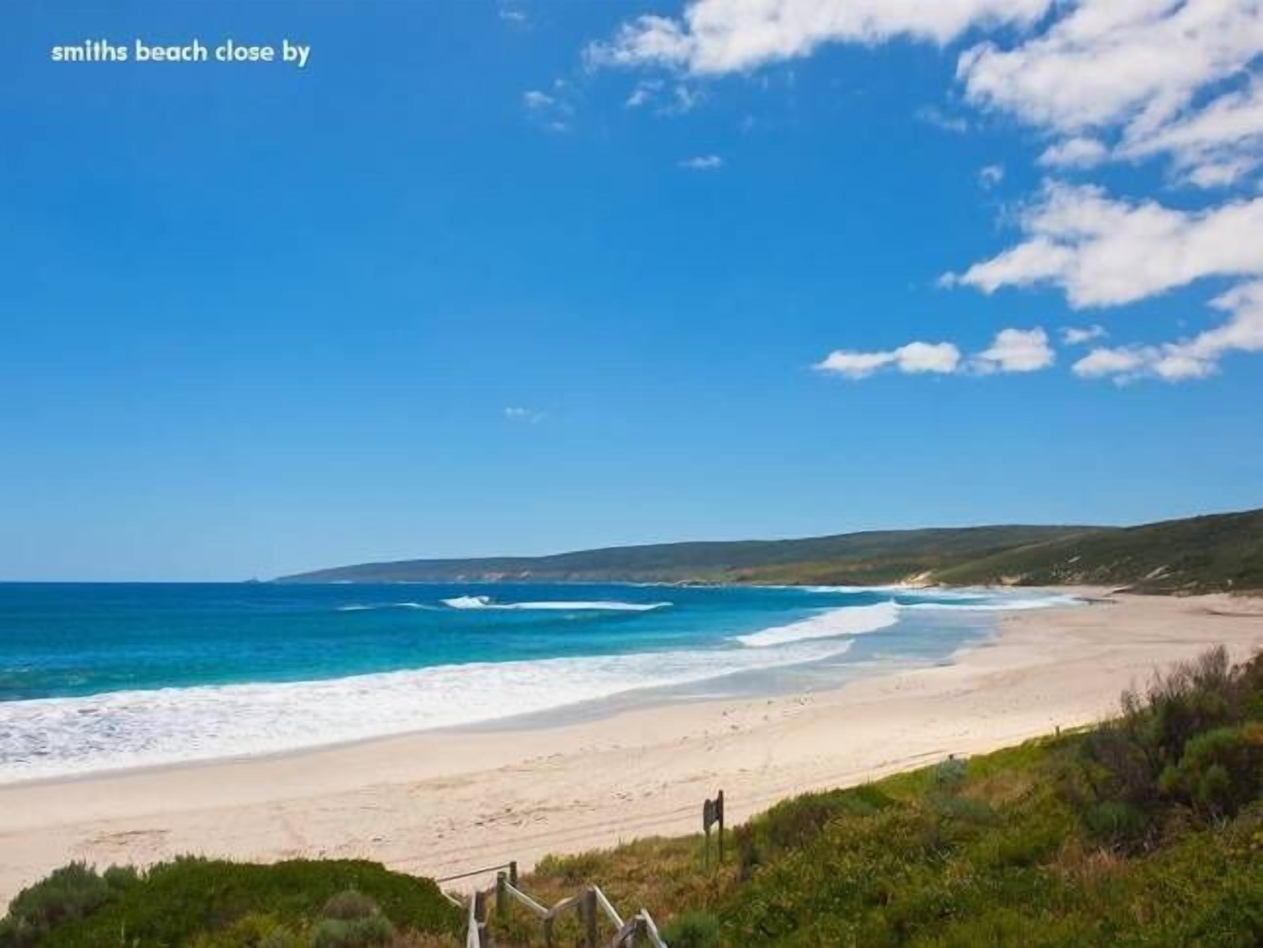 Wildwood Brook Cottage - Stunning views with large entertaining deck — image 15