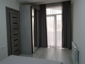 2 soverom, strykejern/-brett, wi-fi (inkludert) og sengetøy