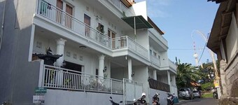 Woodstock Guesthouse in Bali