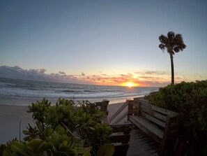 Beach nearby, beach towels