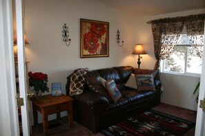 TV connectée, Netflix, lecteur de DVD, livres