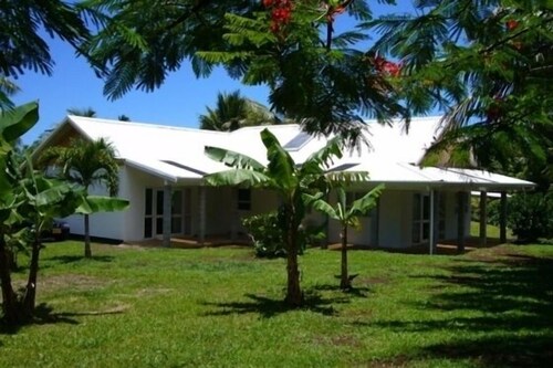 Are Meika (Banana House)