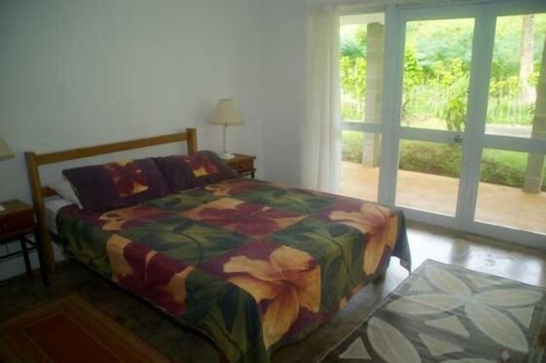 2 quartos, ferros/tábuas de passar roupa, Wi-Fi, roupa de cama