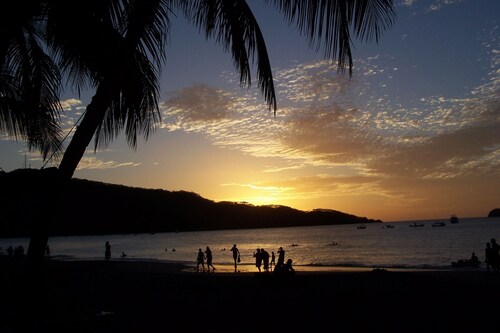 Luxury Condo - 5 Minute Walk to Playa Hermosa Beach