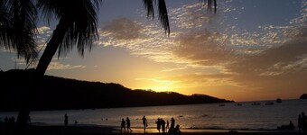 Luxury Condo - 5 Minute Walk to Playa Hermosa Beach