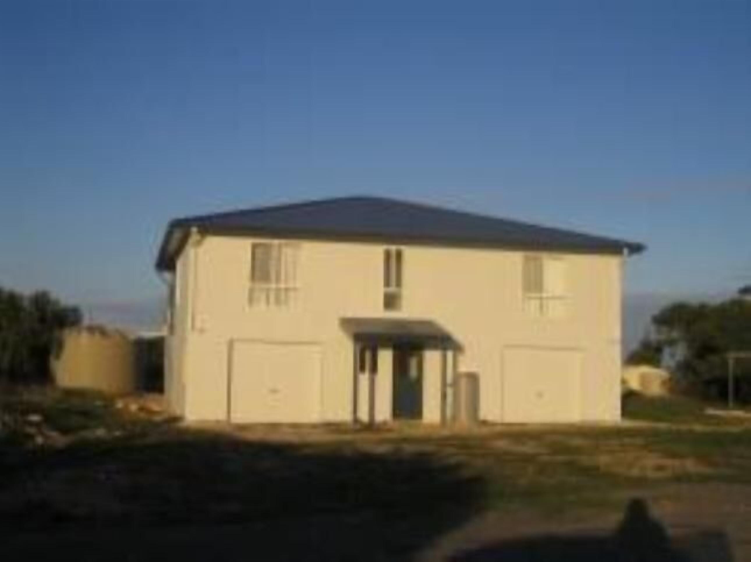 4 bedroom holiday house Port Julia with seaviews — image 14