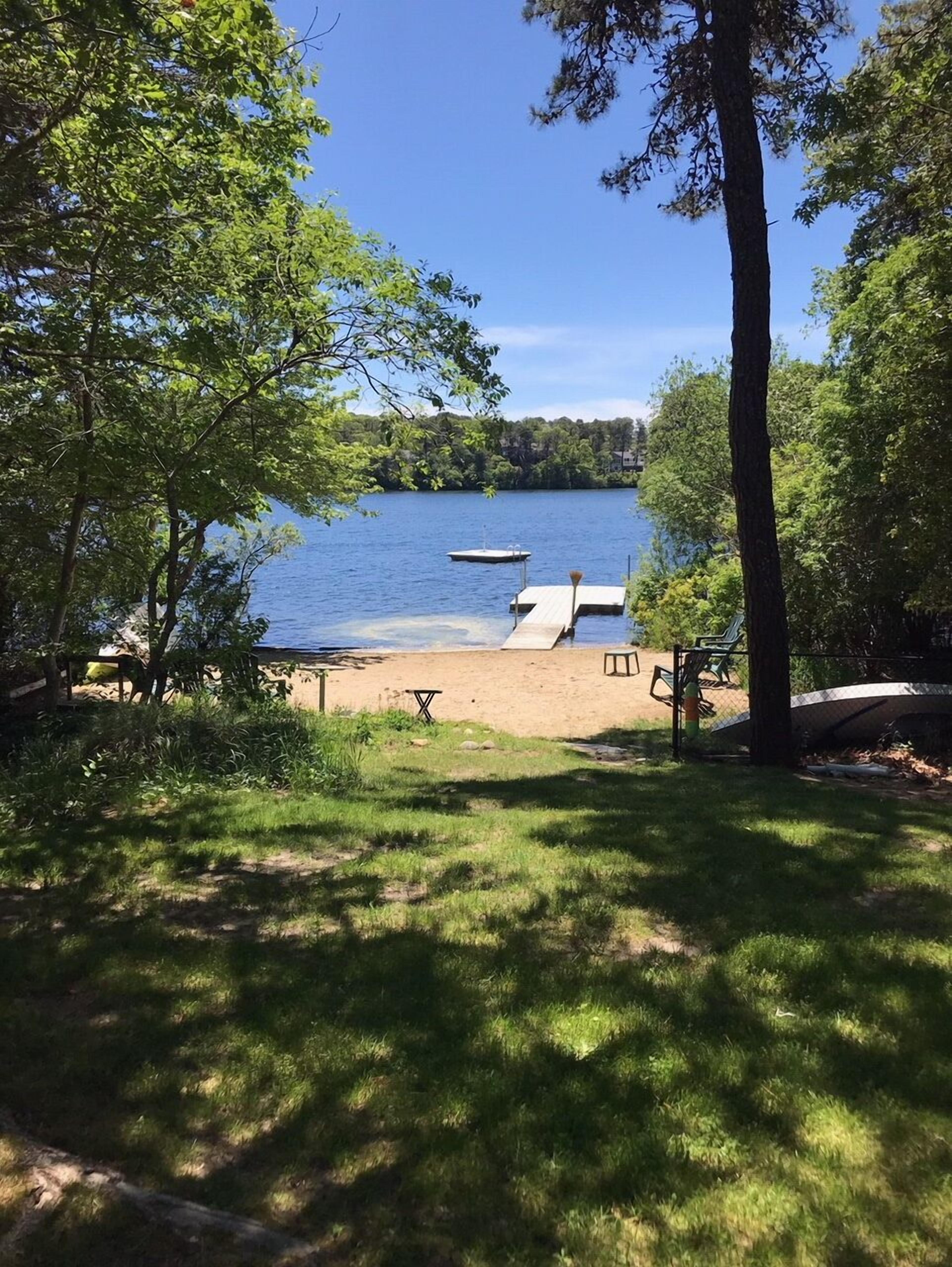 Waterfront Fun! Swimming Boating Fishing Biking Relax @ Freshwater Bucks Pond!