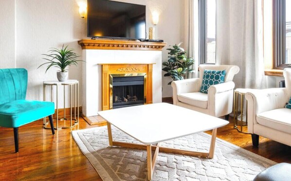 TV, fireplace, Netflix, streaming services