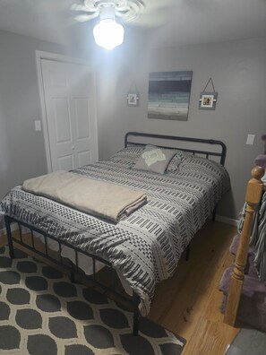 6 camere, culla da viaggio, Wi-Fi gratuito, lenzuola