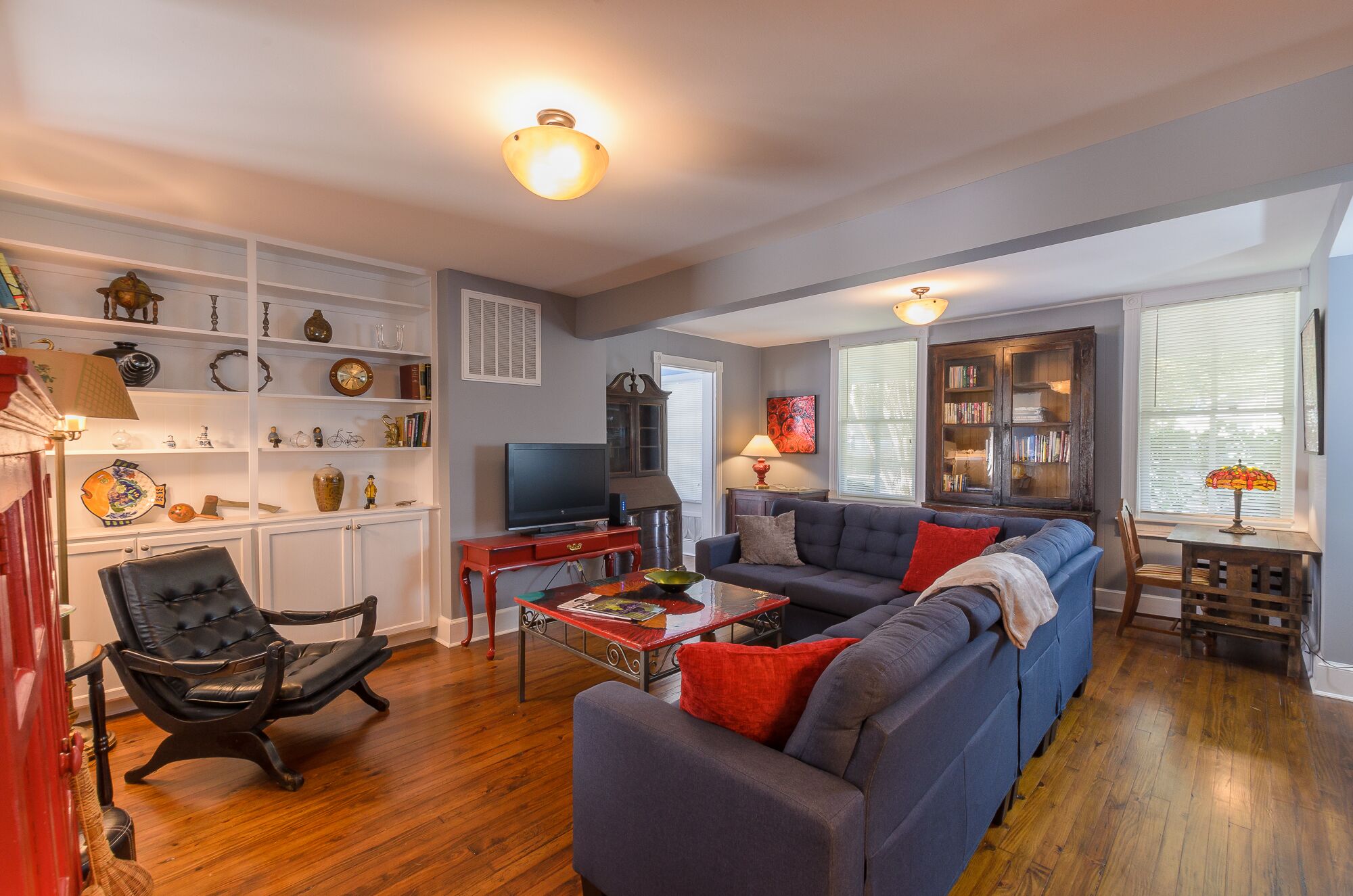 Welcome to White Point Manor