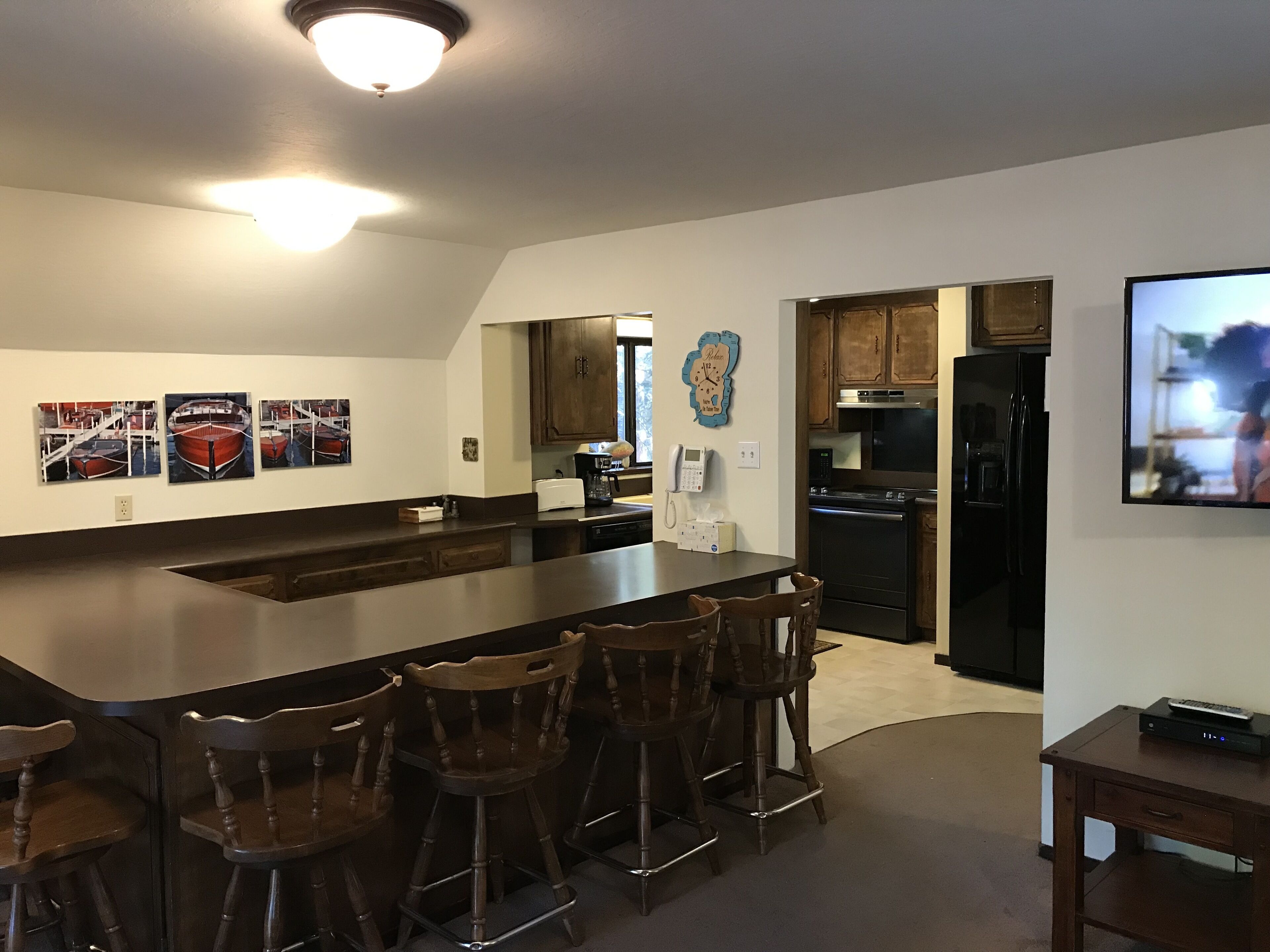 4 bedroom cabin close to Gar Woods