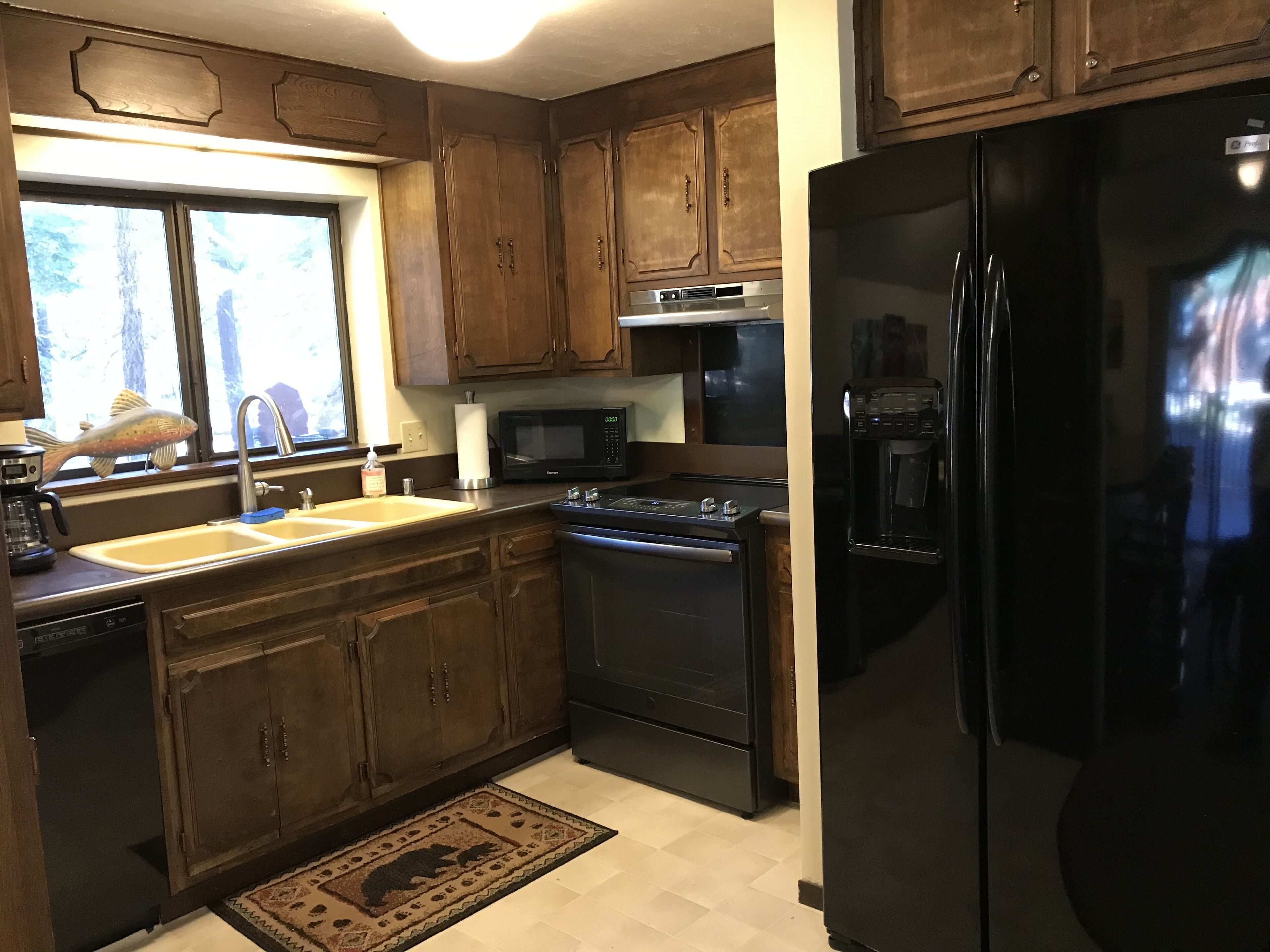 4 bedroom cabin close to Gar Woods