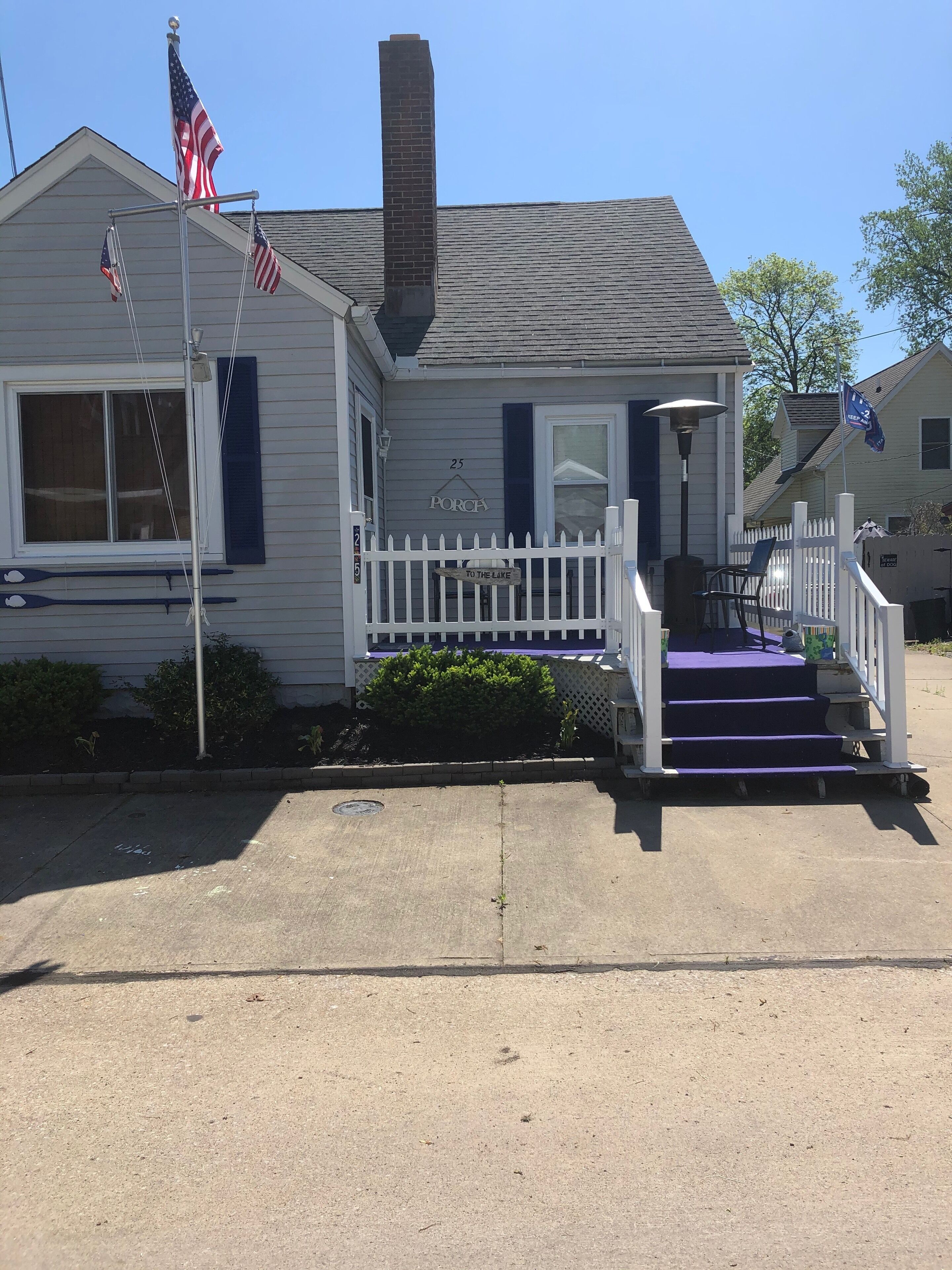 Lake Erie Beach House In Quiet Communitty