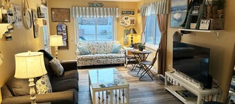 Lake Erie Beach House In Quiet Communitty.