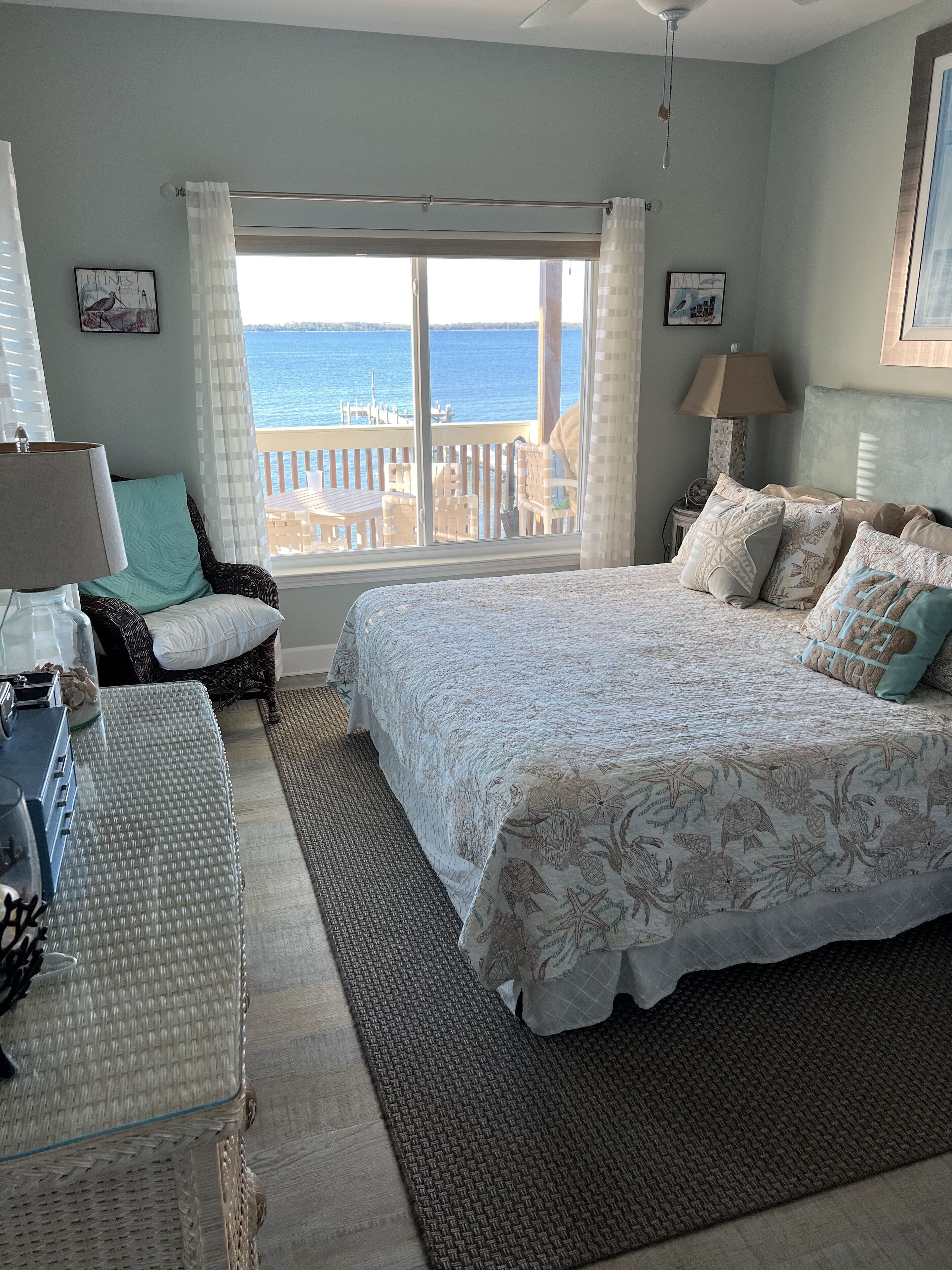 Waterfront Family Beach House: Dog-friendly, Private Beach &  Dock, Deck, Grill