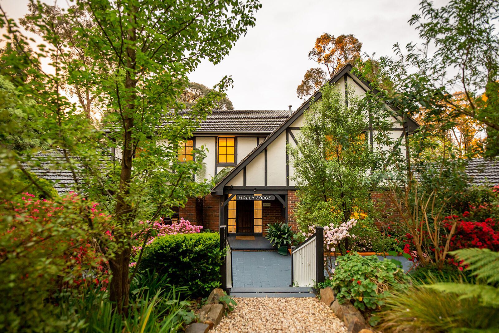 Romantic Honeymoon Getaway — image 4