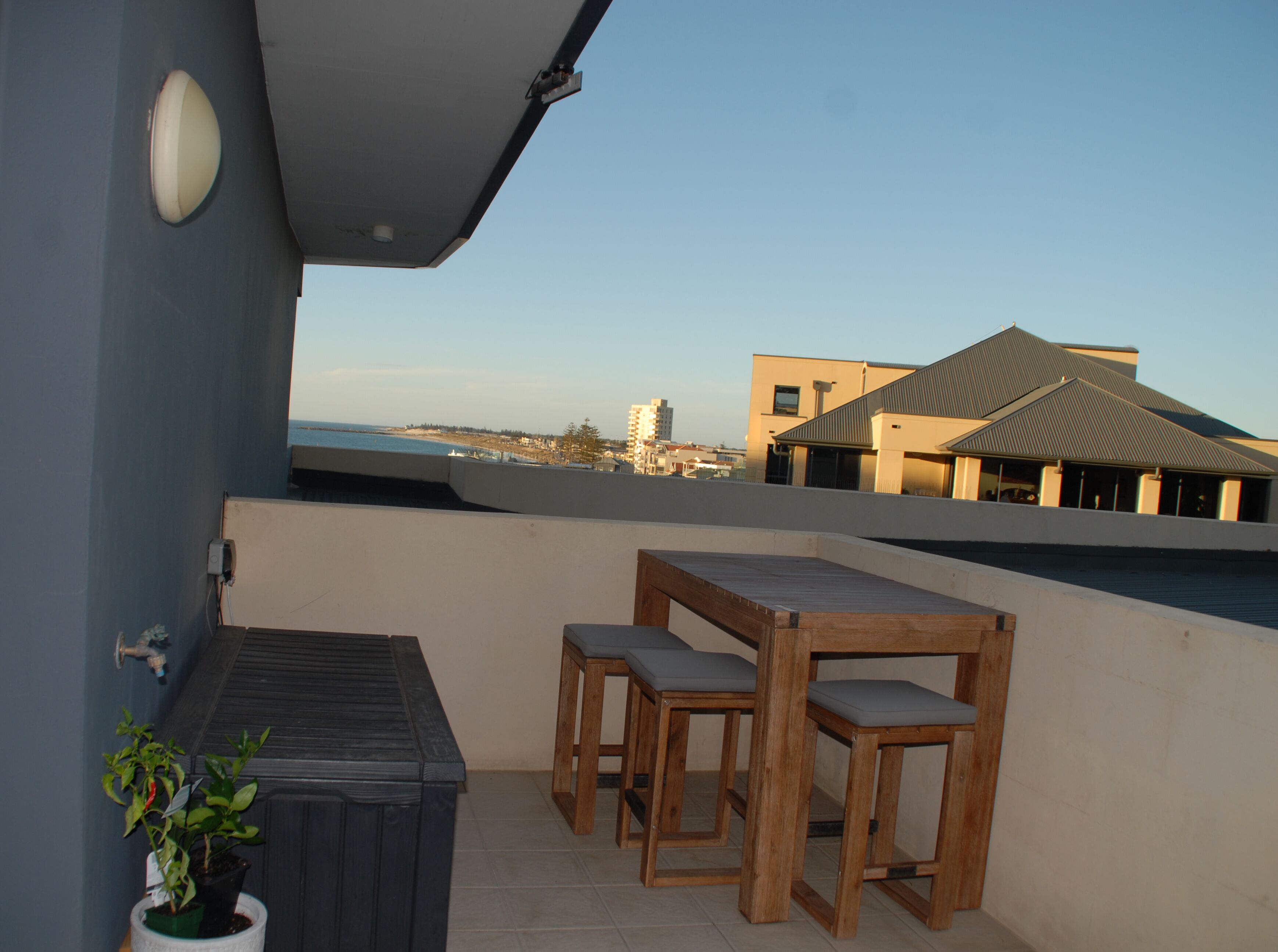 Glenelg Penthouse with BEACH & Park views -wifi parking  — image 5