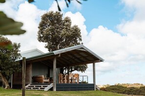 Outdoor dining - Shellback - 75 Acres and Prom Views : Cape Liptrap (Walkerville)