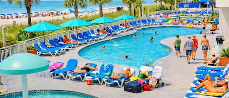 Piscine couverte, piscine extérieure