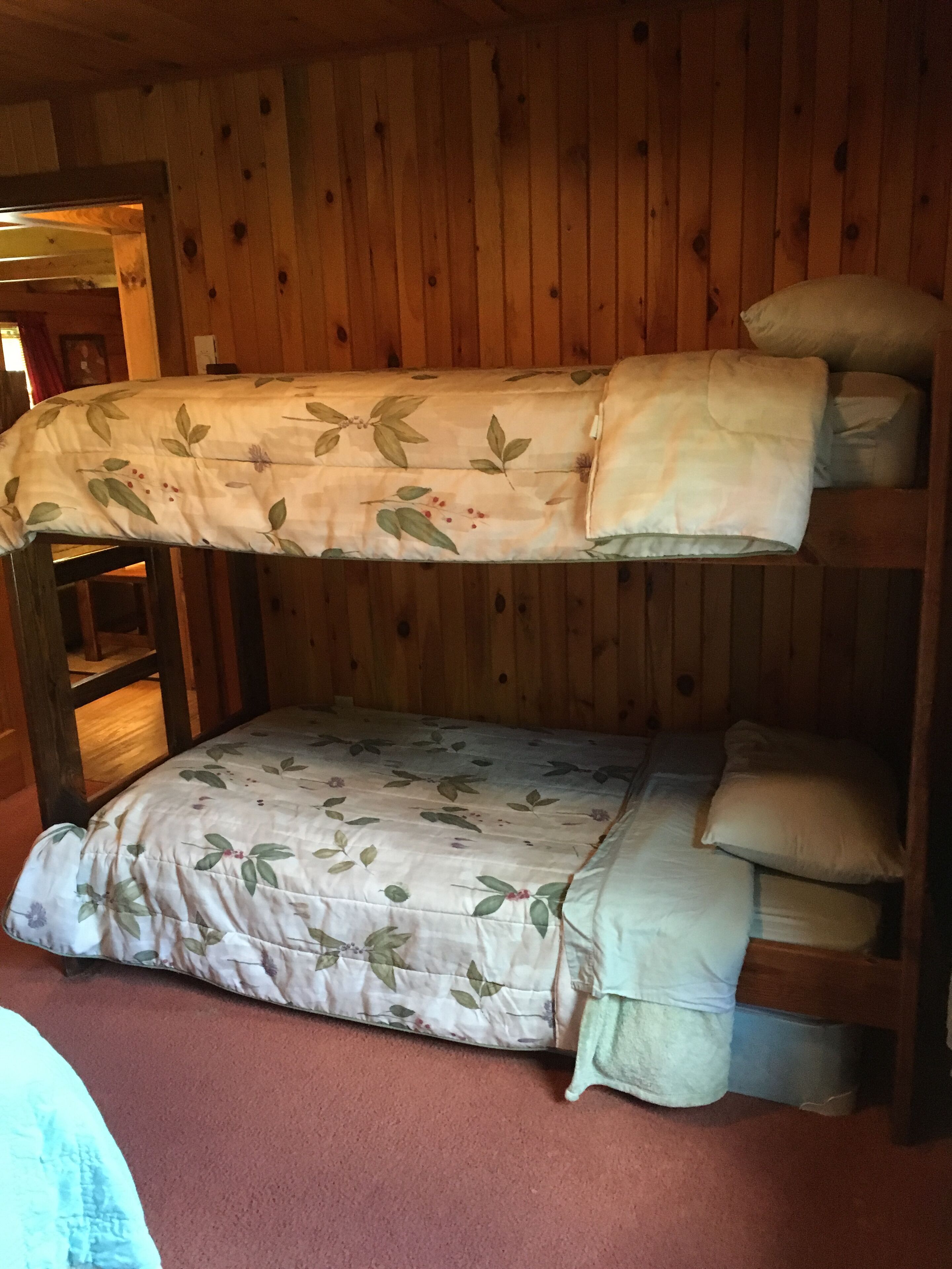 Beautiful Log Home In Northeast PA