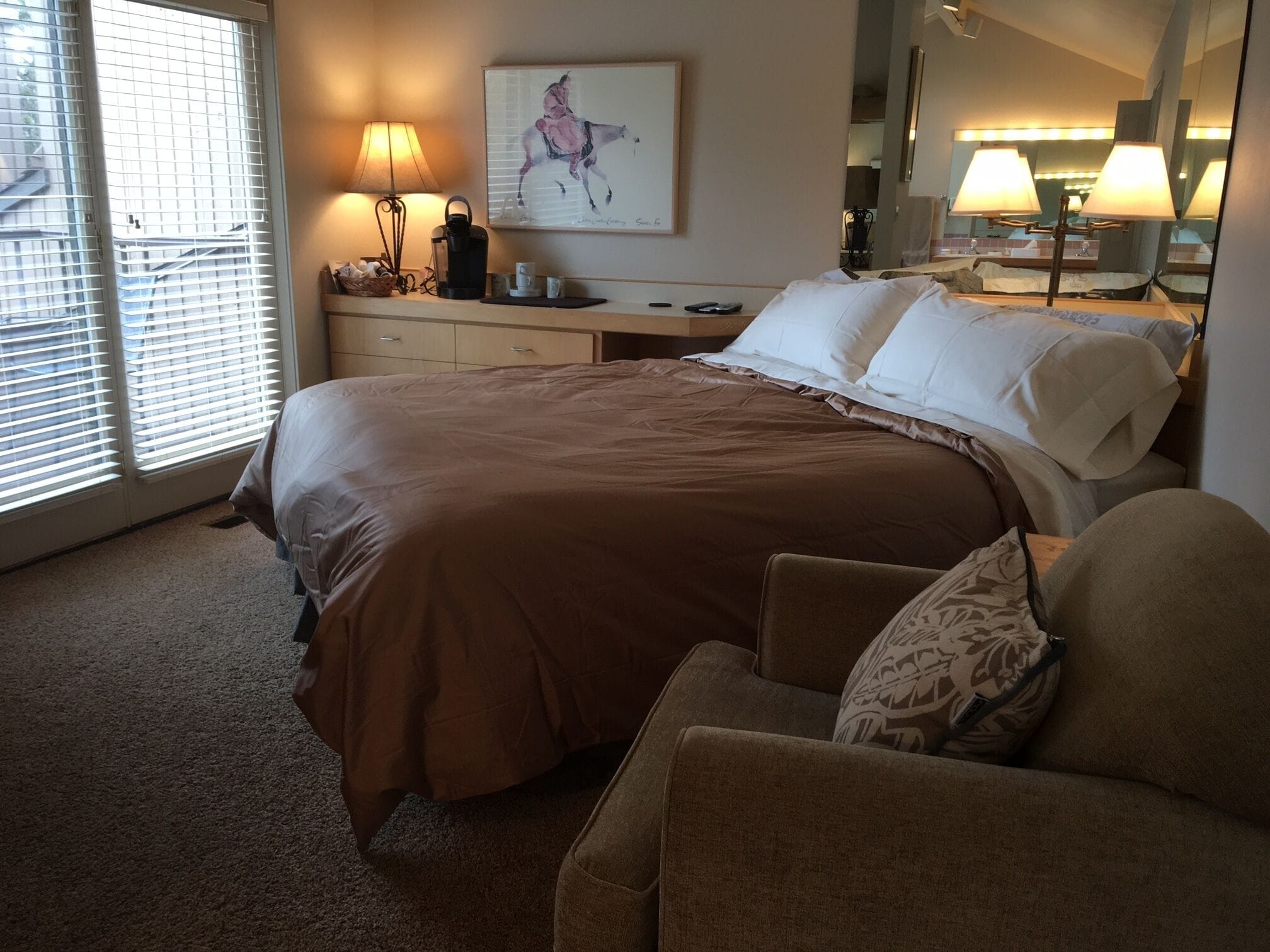 UPSTAIRS MASTER SUITE ON THE 6TH GREEN