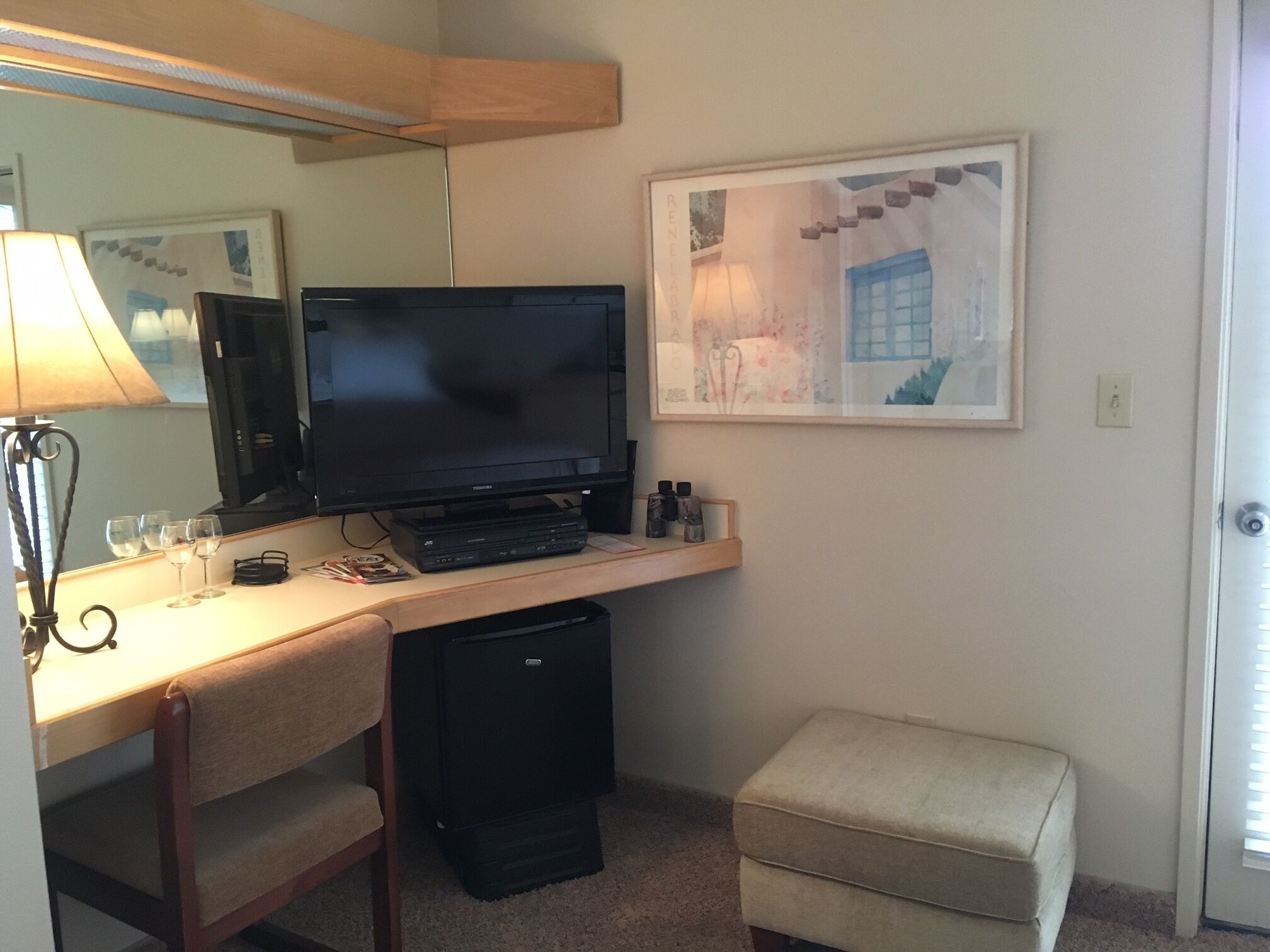 UPSTAIRS MASTER SUITE ON THE 6TH GREEN