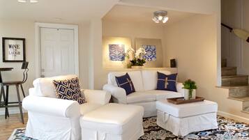 Smart TV, Netflix, streaming services