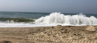 Katama House w / Guest Cottage South Beach (Air Cond)