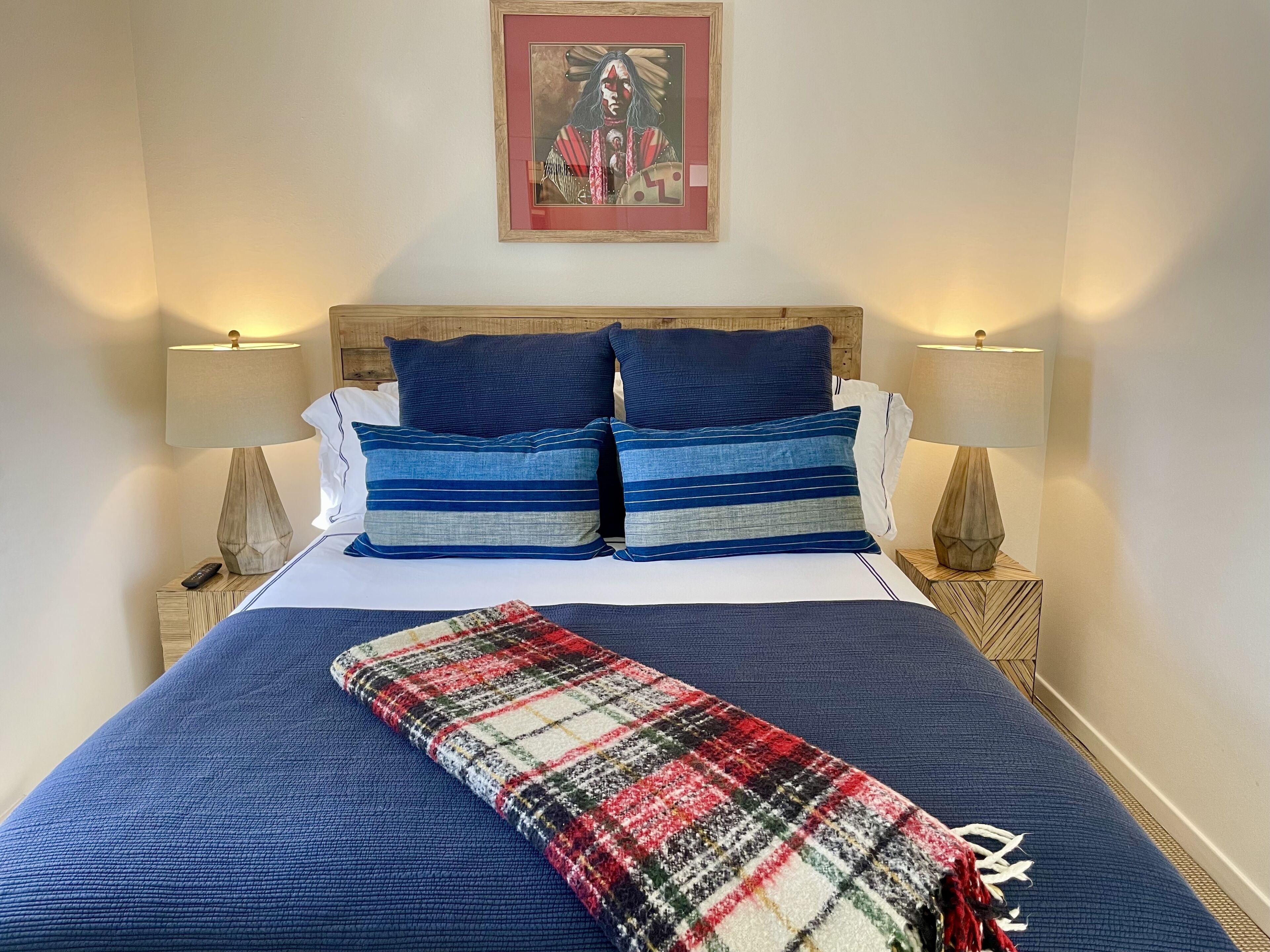 Deluxe 2 bedroom, 2 bath condo 5 min. Teton Village and GTNP.