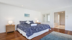 5 Schlafzimmer, Bügeleisen/Bügelbrett, kostenloses WLAN, Bettwäsche