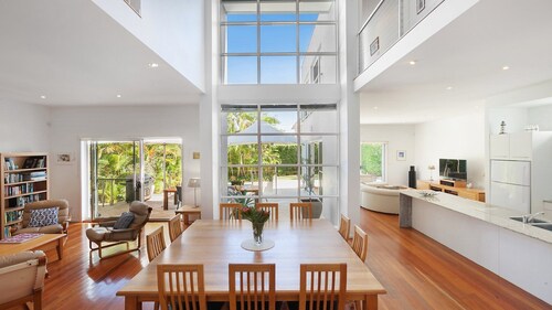 Araluen at Avoca Beach