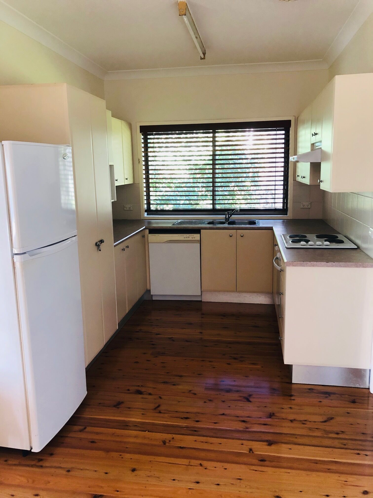 Avoca, Lakeside & Beachside